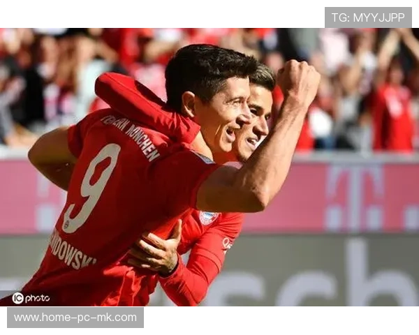 莱万贴地斩破门，拜仁再度点燃主场激情